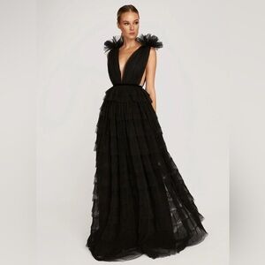 SAU LEE Sabrina V-Neck A-Line Tulle Gown